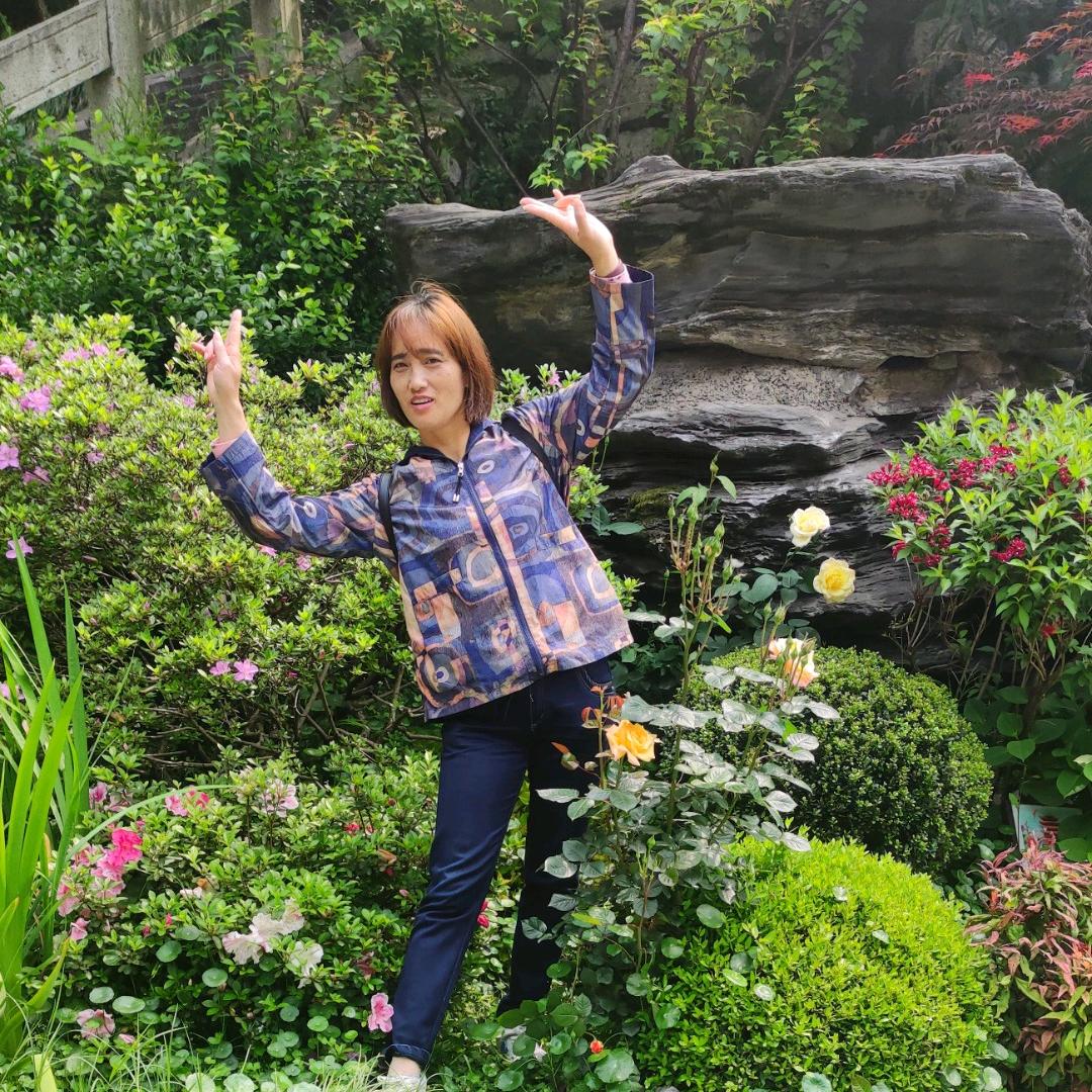 蓝兰《涢水路10号棉絮店》