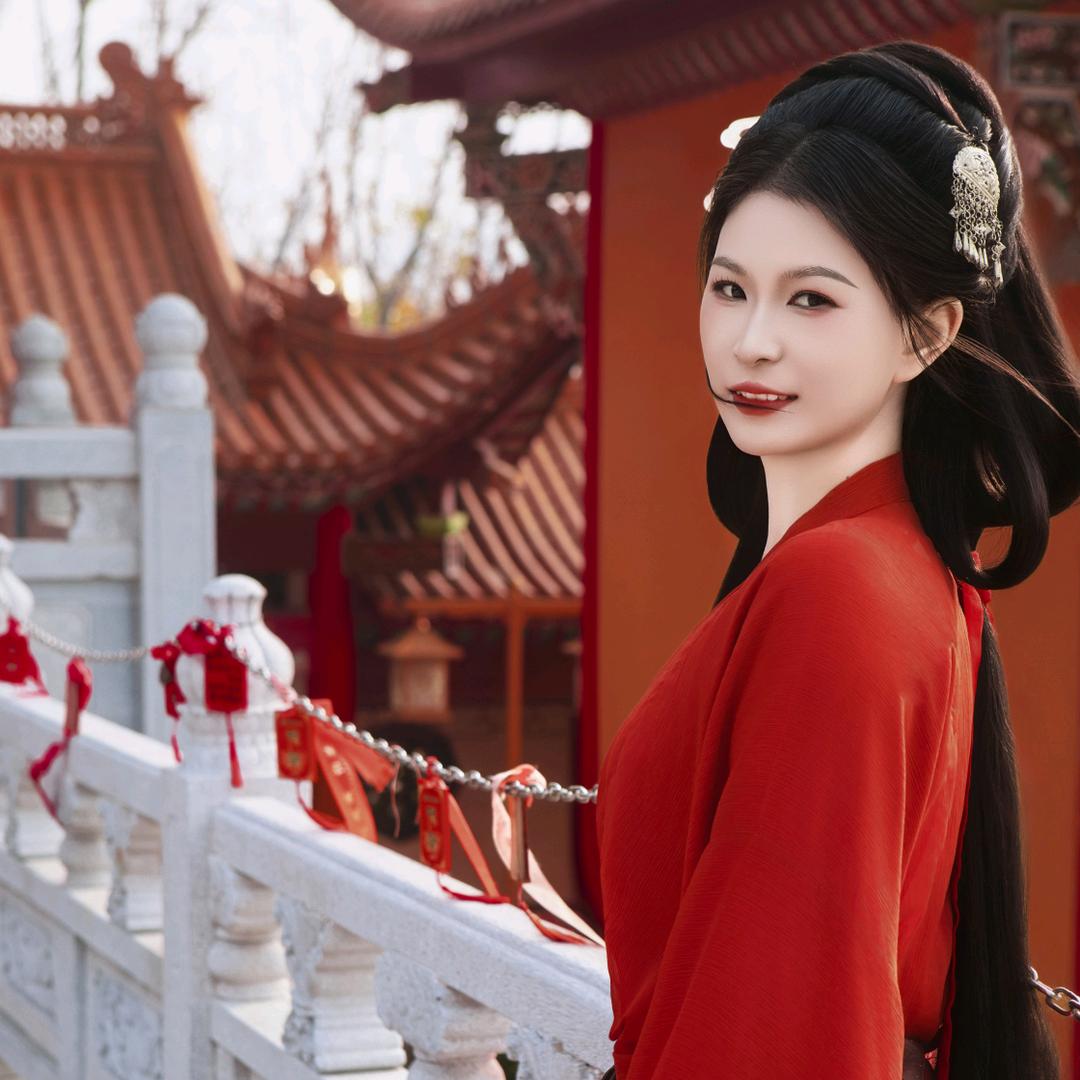 差不多的姑娘🌸