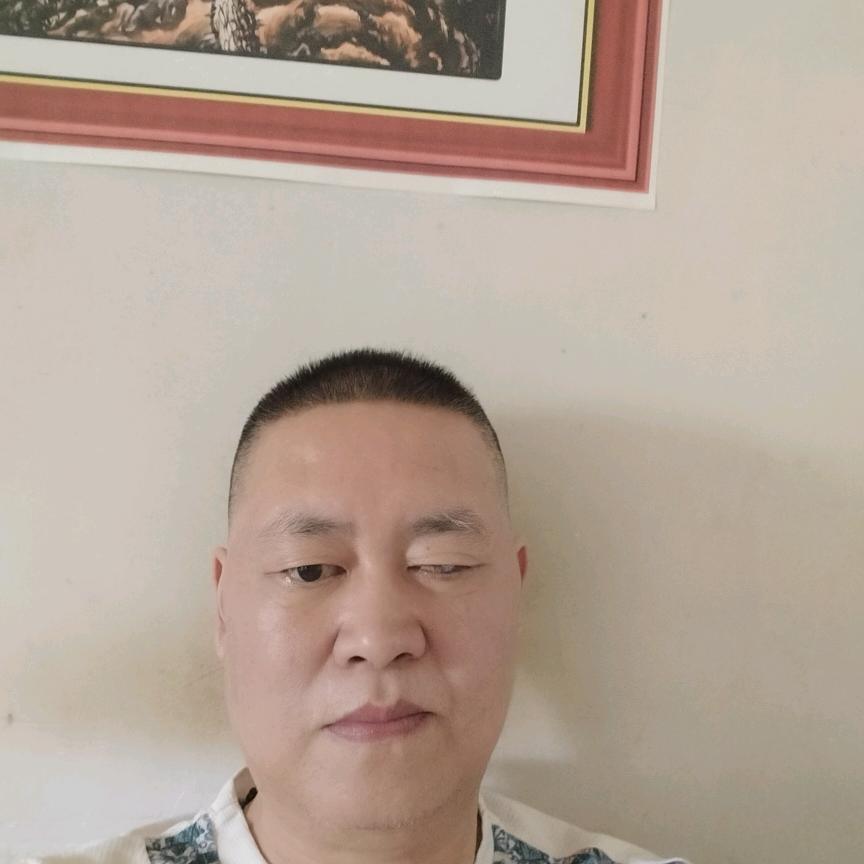 覃青林