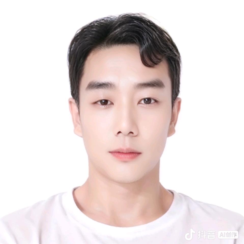 开心果(罗哥)摄影k歌制作。