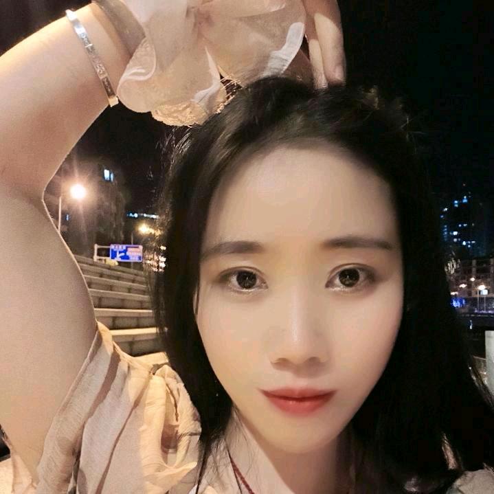 ꧁😘长发飘飘的我💋꧂