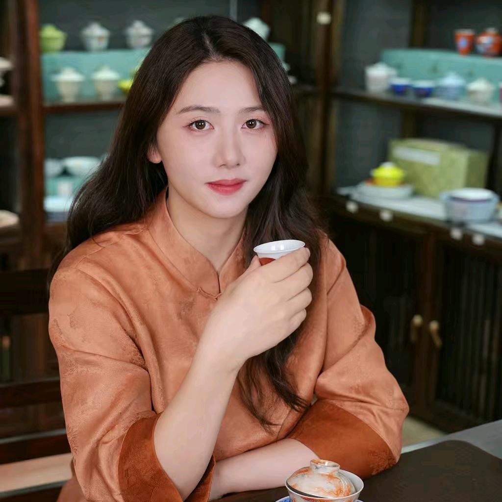 荣易和商贸臻选阁