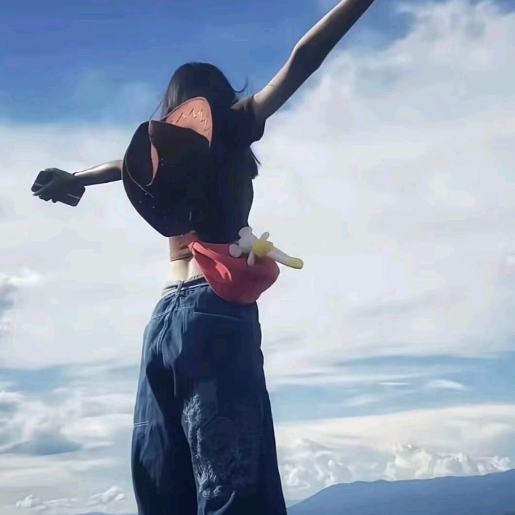 MOMOKO卡维鱼高定牛仔
