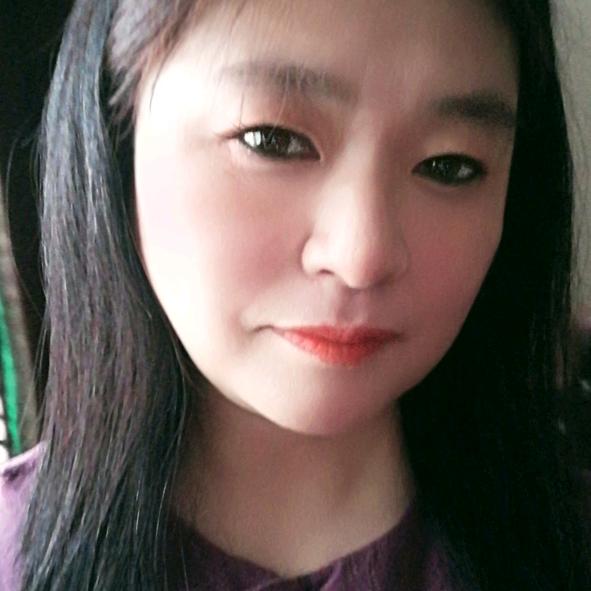 榴月嘻嘻