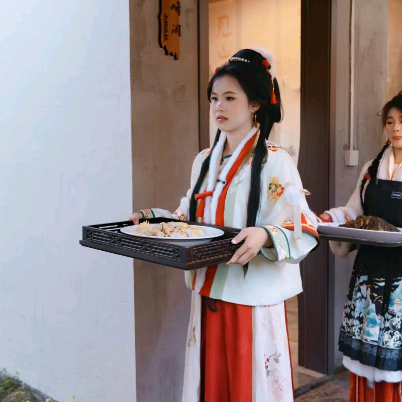 砚山（3A级景区）青山入梦