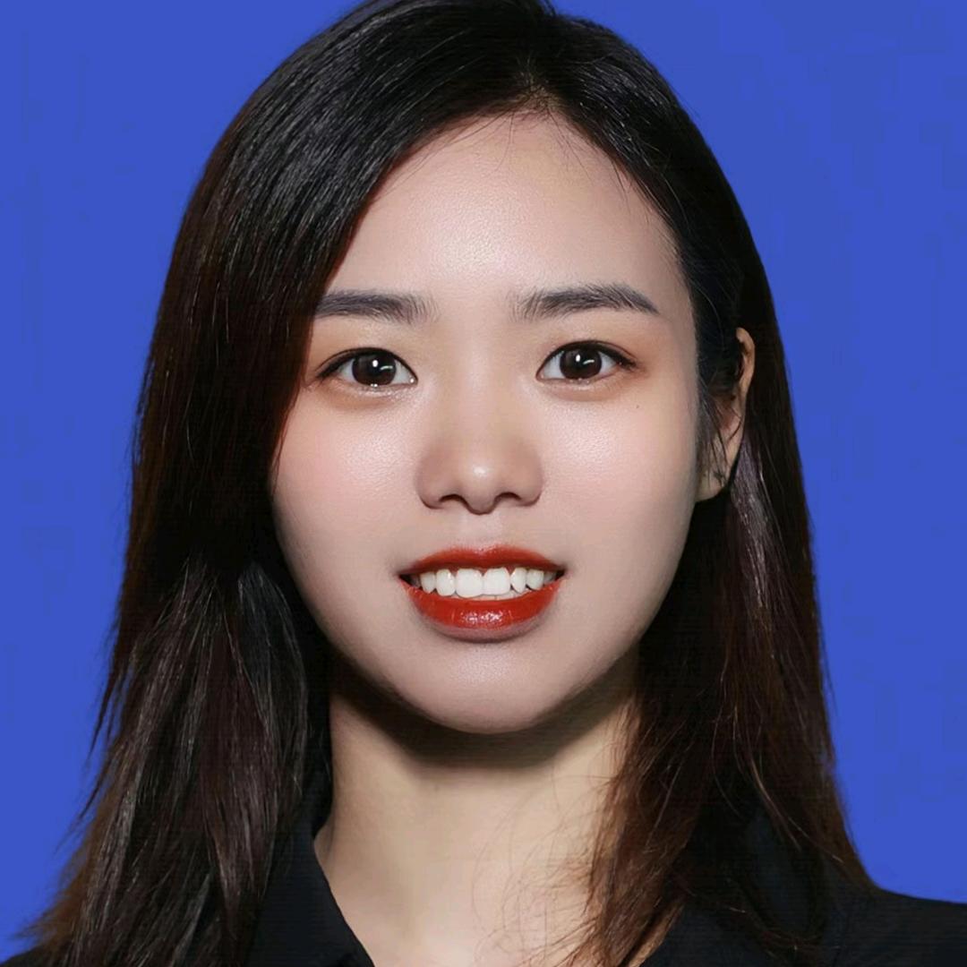 万州教游泳的龙龙