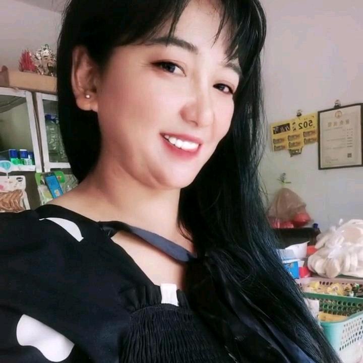 帶刺的玫瑰🌹