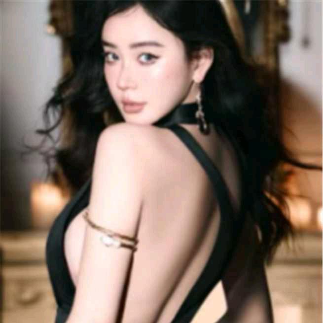 花👉花可以很哇噻