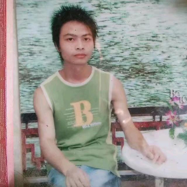 幽默的小兔兔哥哥