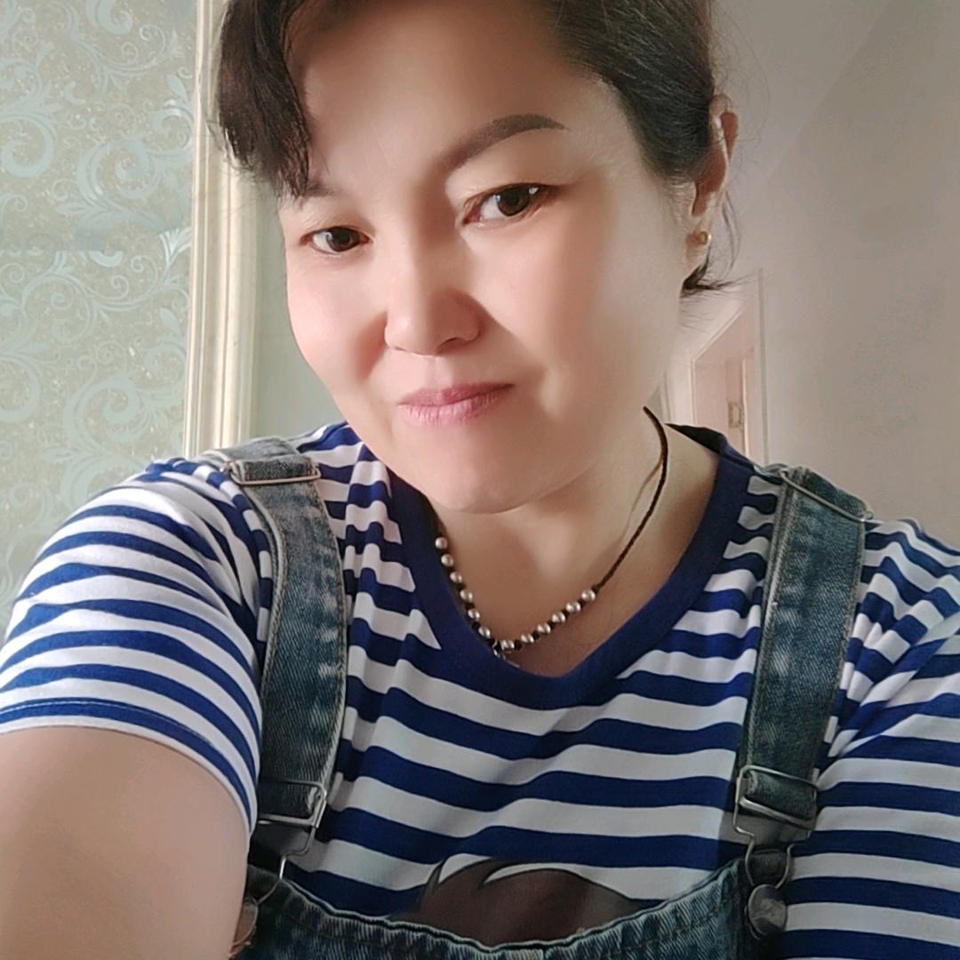 做个快乐的小龙女!