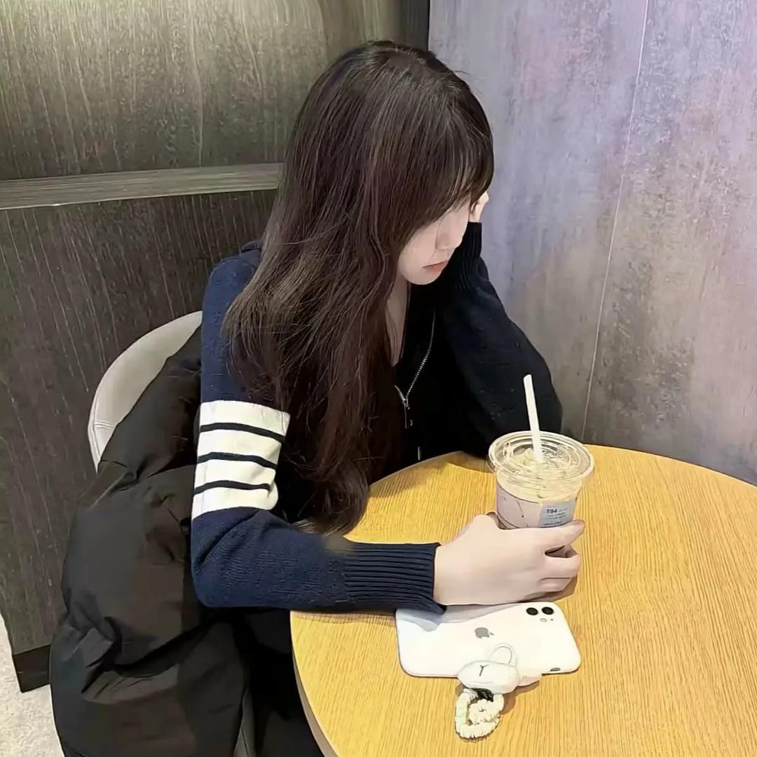 知你
