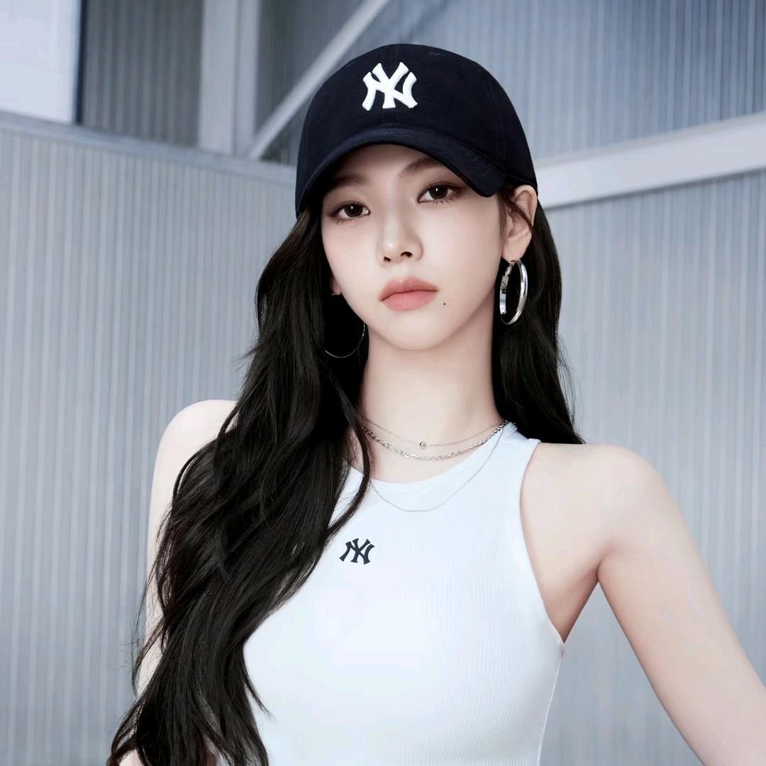 芯小姐韩国潮牌