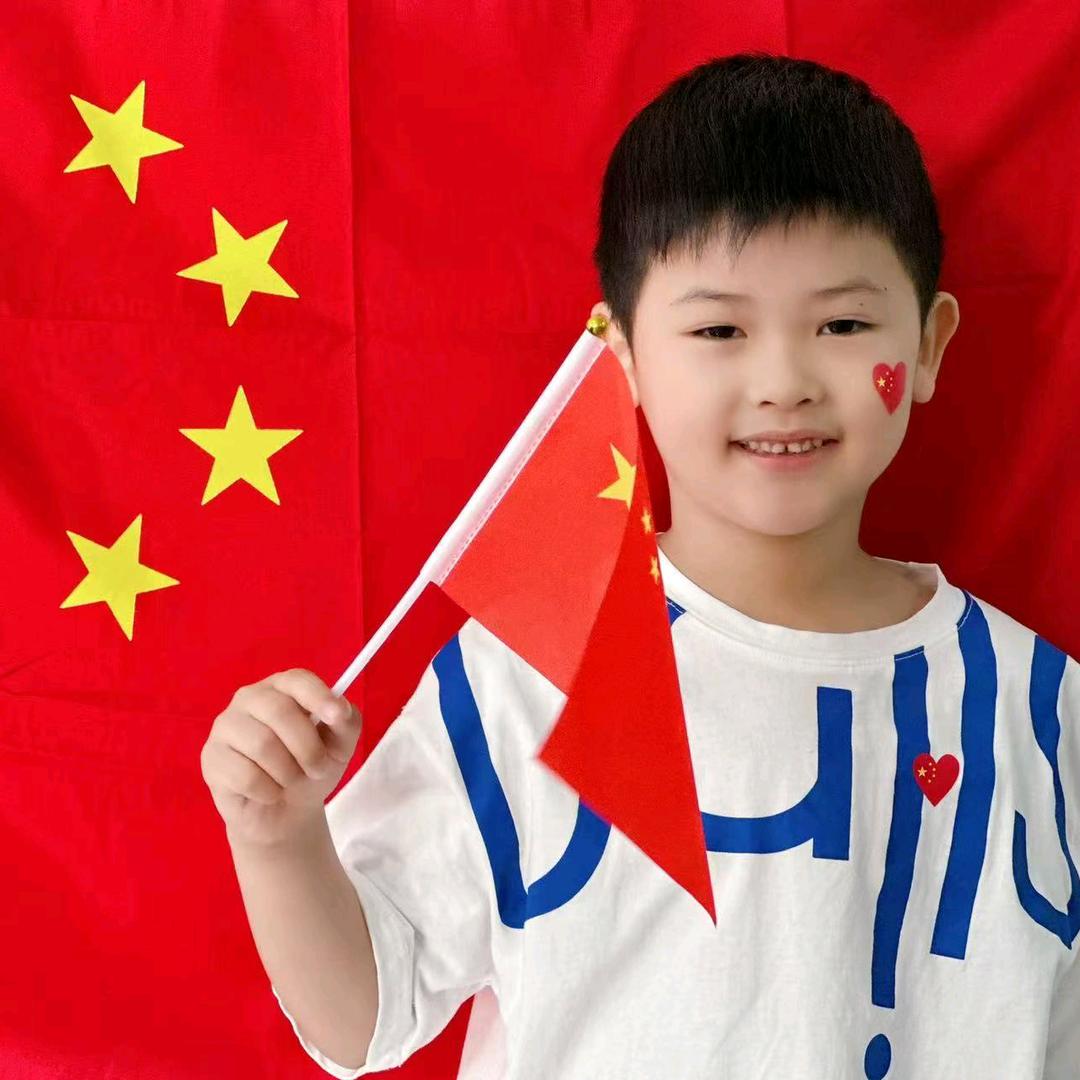 楠宝奶奶。