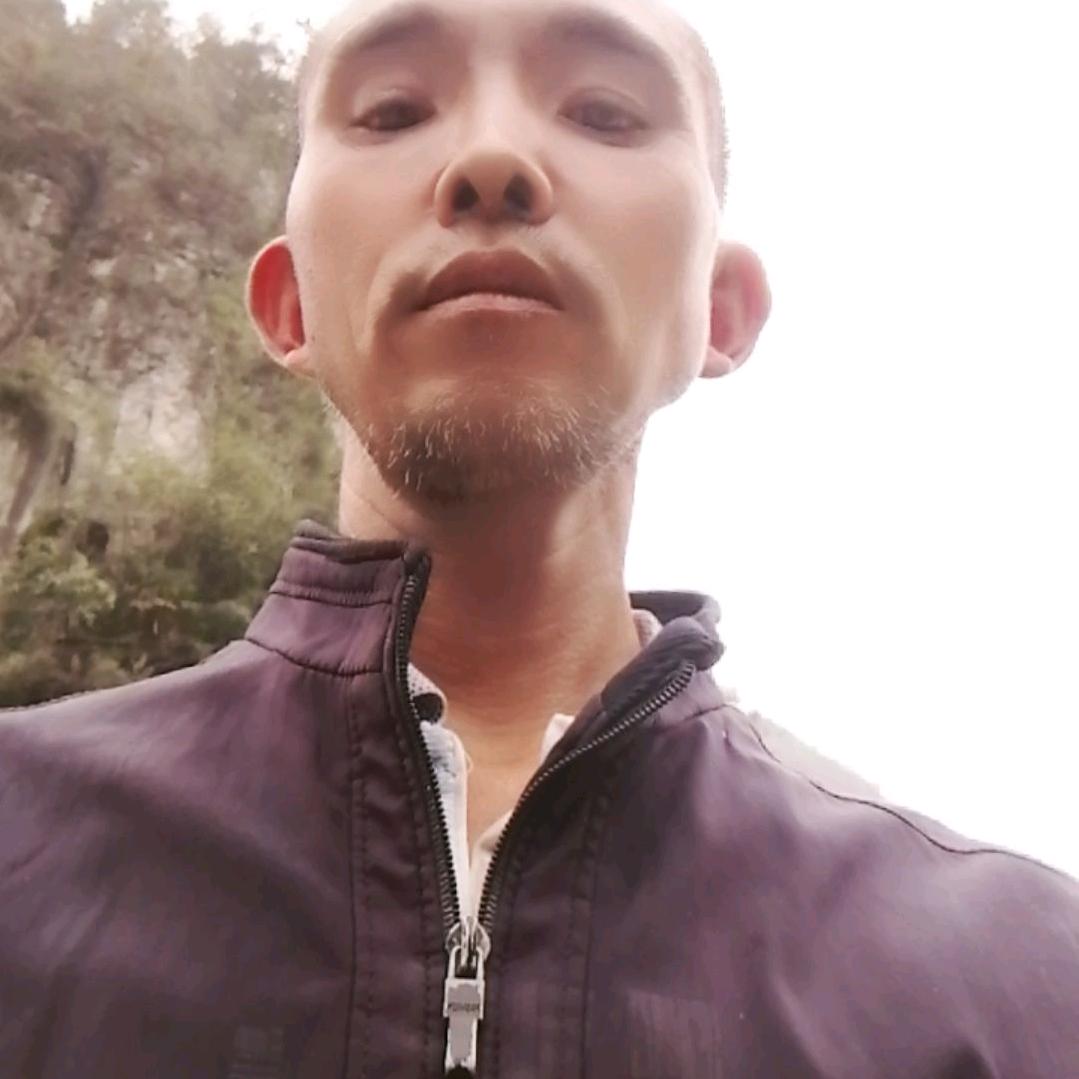 老琒包晚上8点过5分周一四七开播开三常