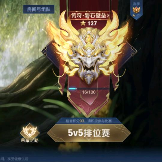 游泳的猫