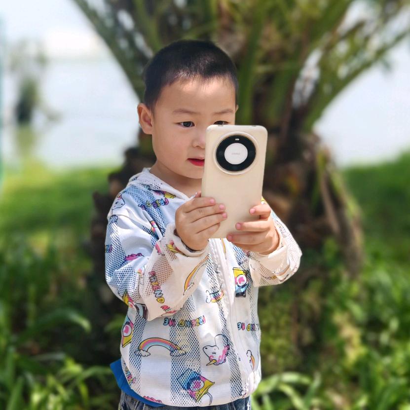 开无人机的小方🤣