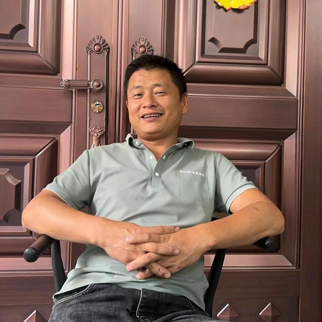 欧派整体门窗老杨