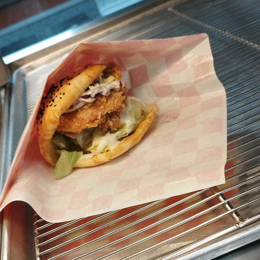 小塔（硚口鑫城汇店）