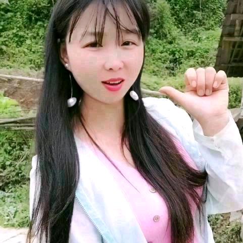 村姑娘“1月11号生日庆”