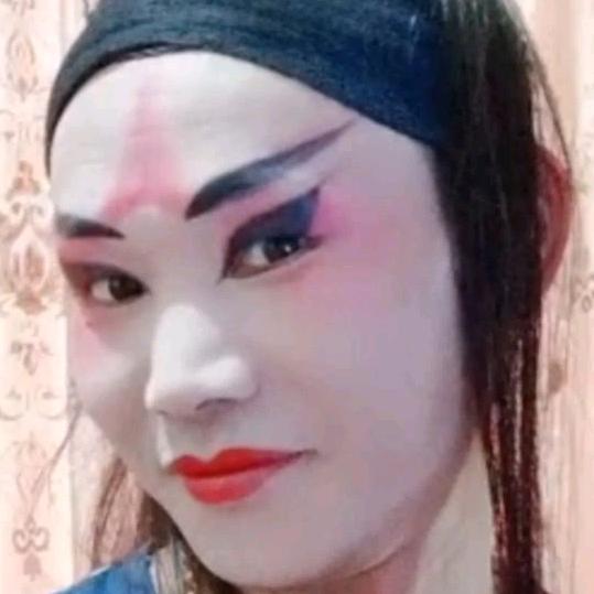 何公子