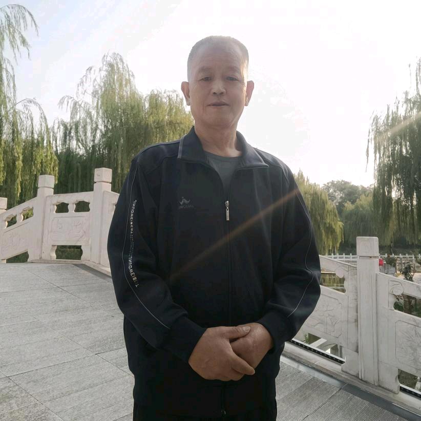 雄鹰展翅(闫哥)