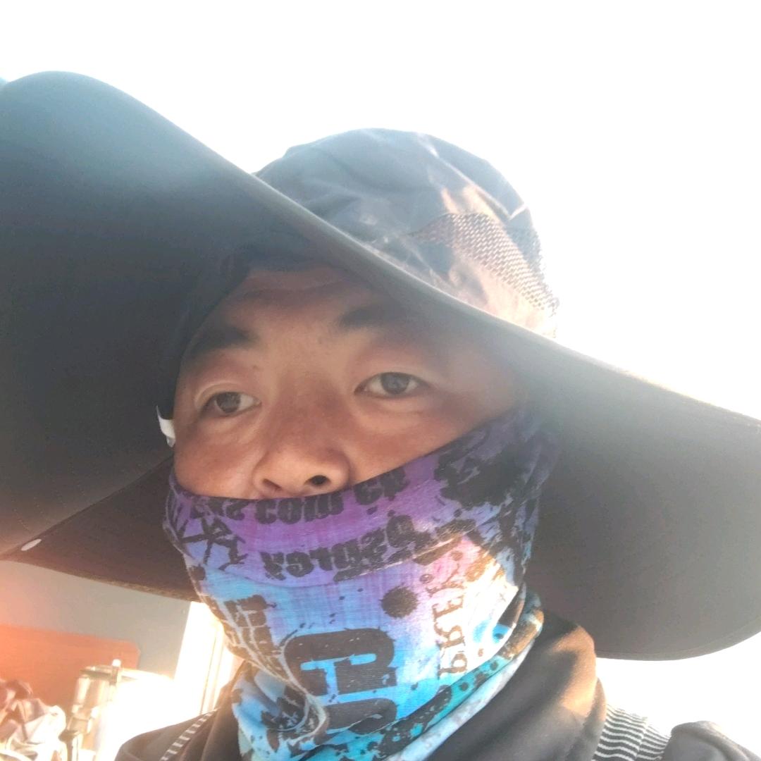领队板野狼五台山本地向导