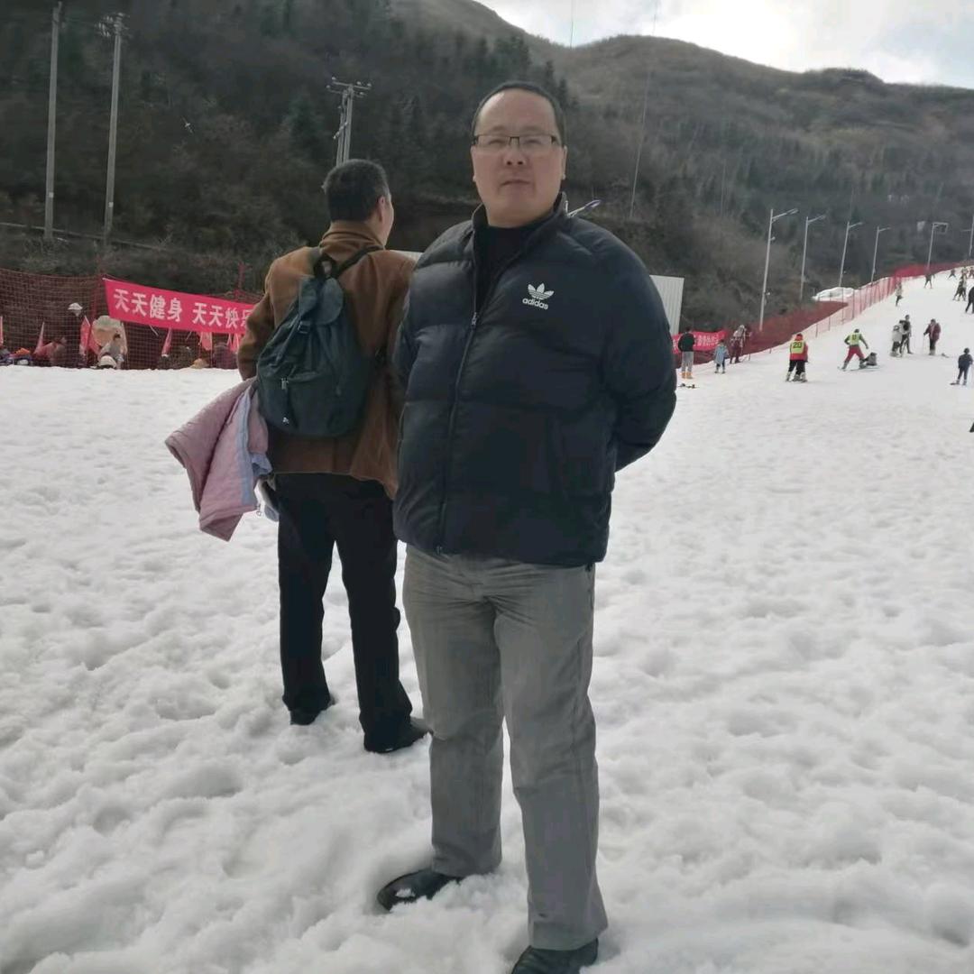 双龙男神