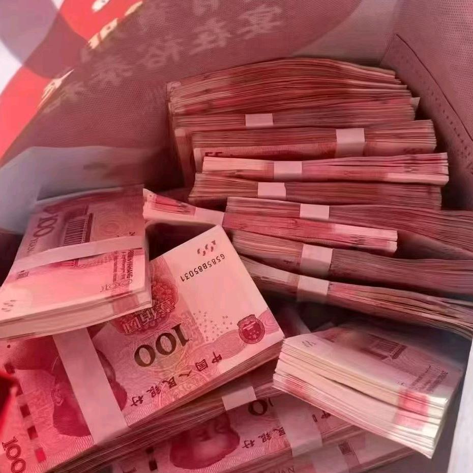 狂吻你倔犟的嘴
