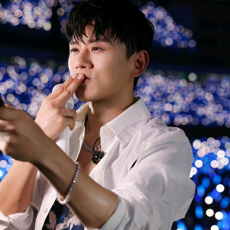 杰哥家的小迷妹吖