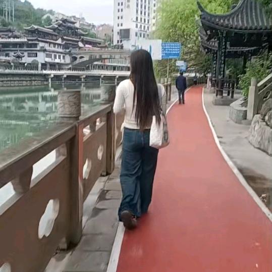 石阡锦轩足浴欢迎您
