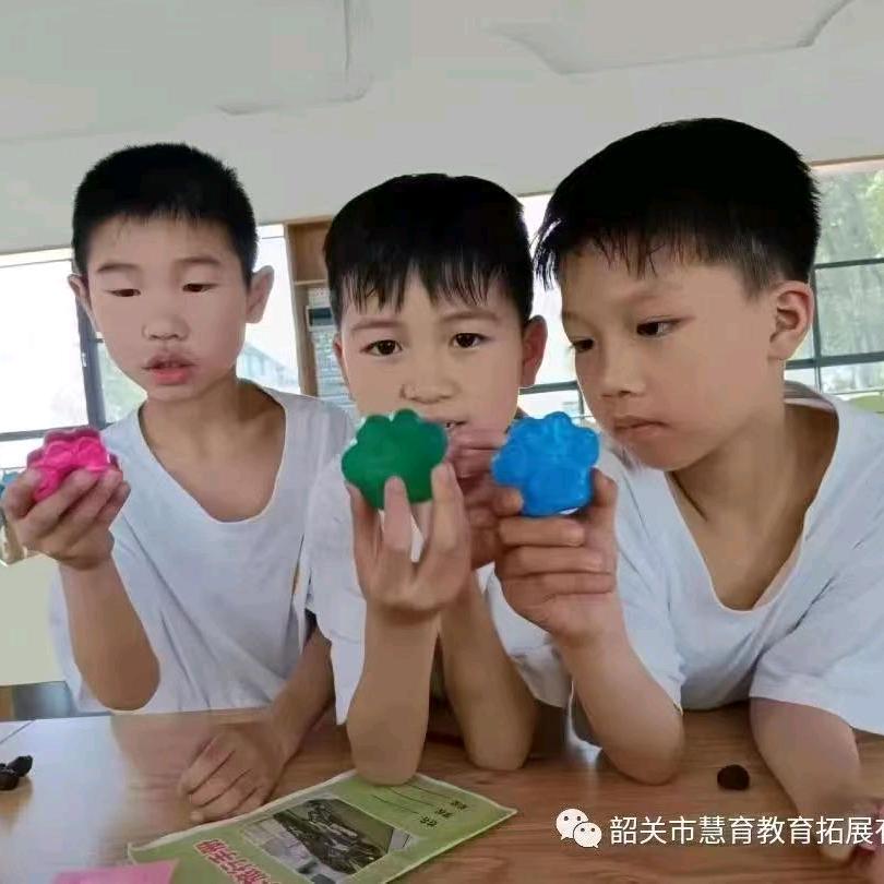 乳源慧育学堂托管李老师