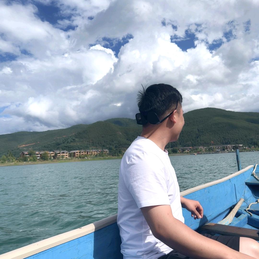 阿里国际站小二Simon