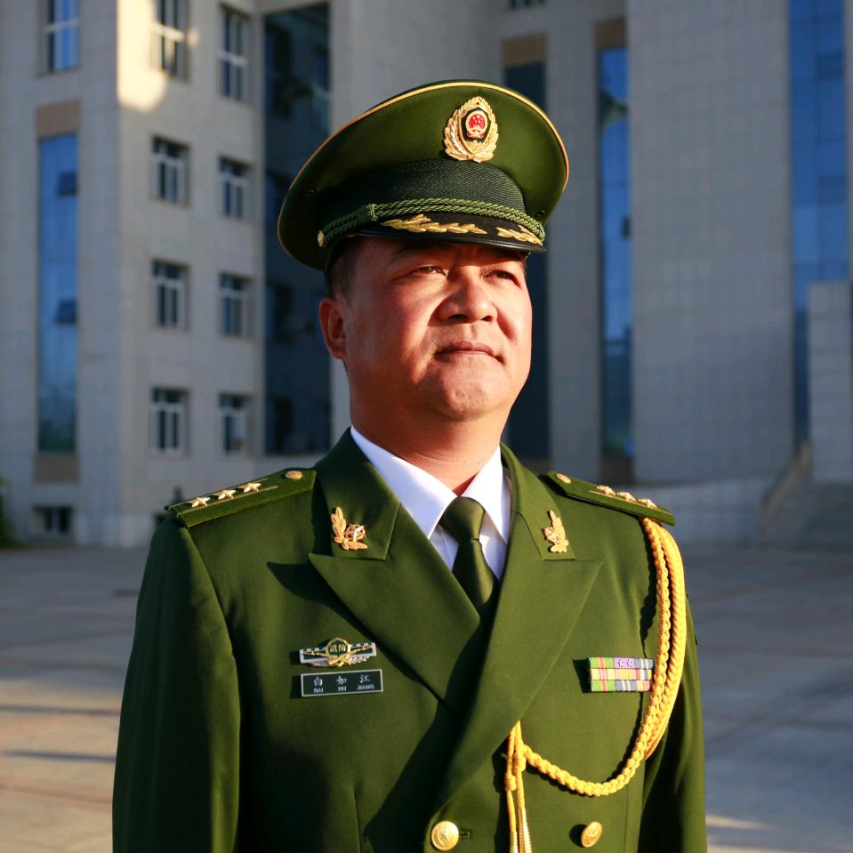 白如江1809689911玖