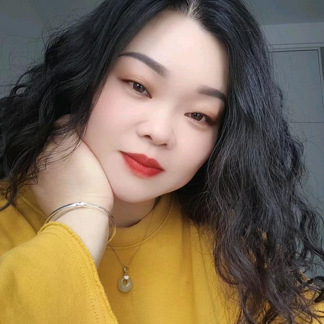 浅笑嫣然