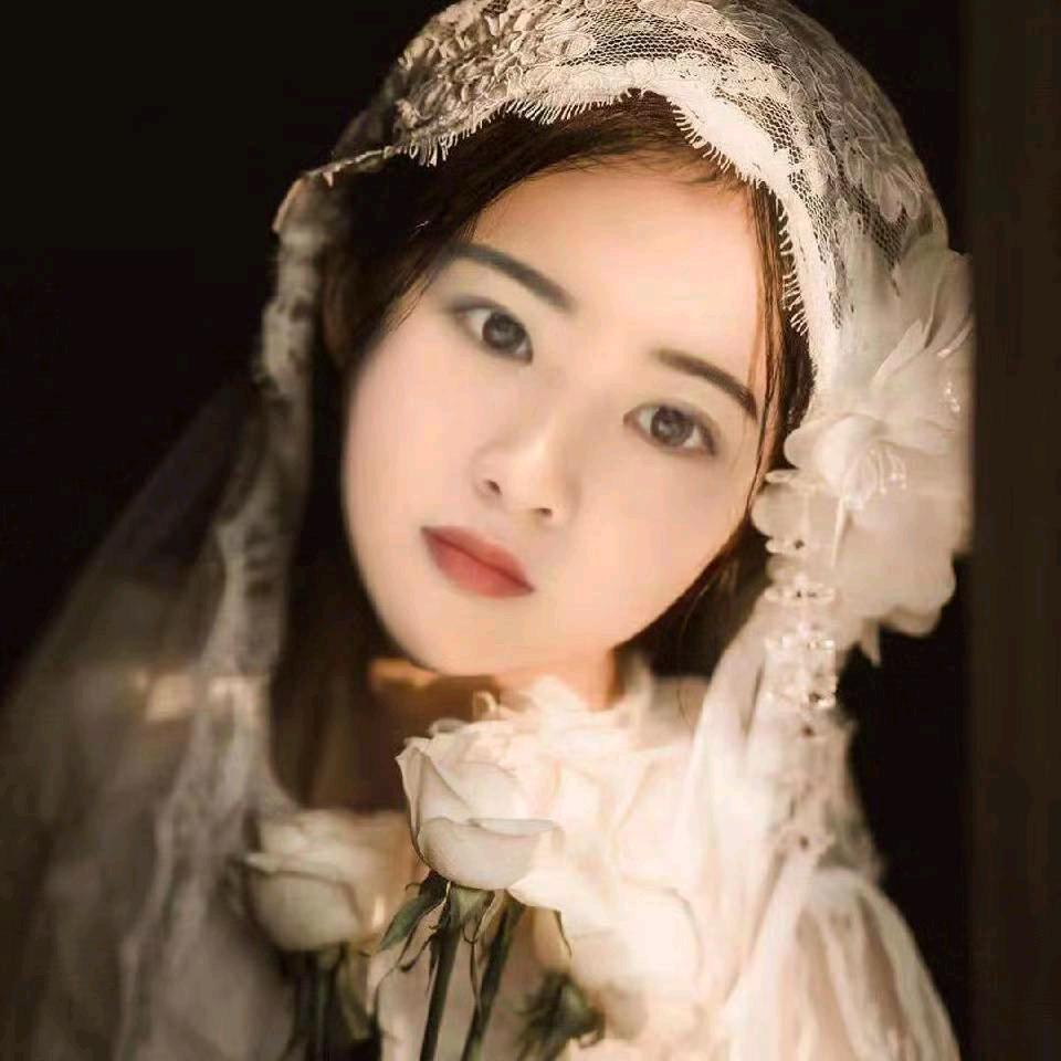 李菲