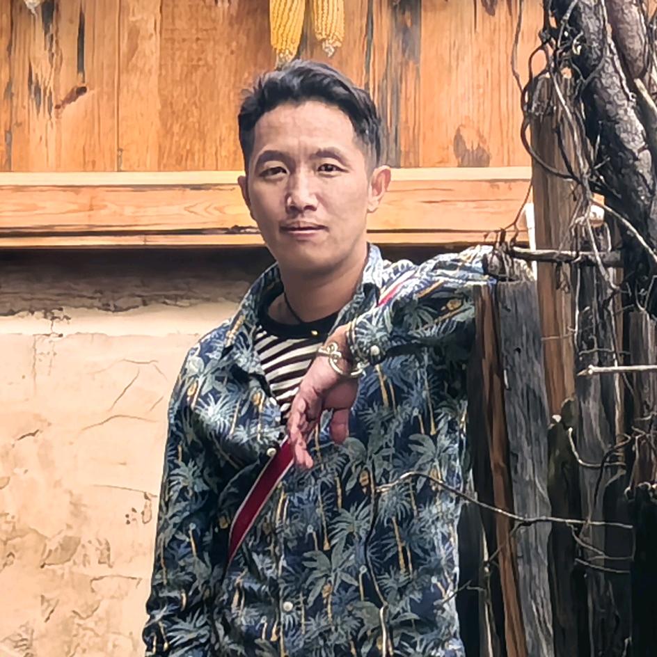 痞老板发仔