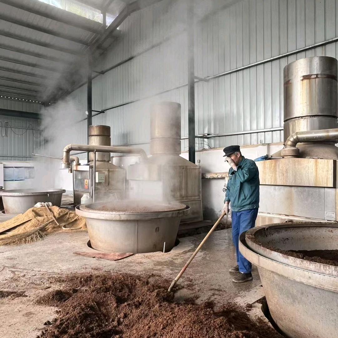 源香泉白酒市场部