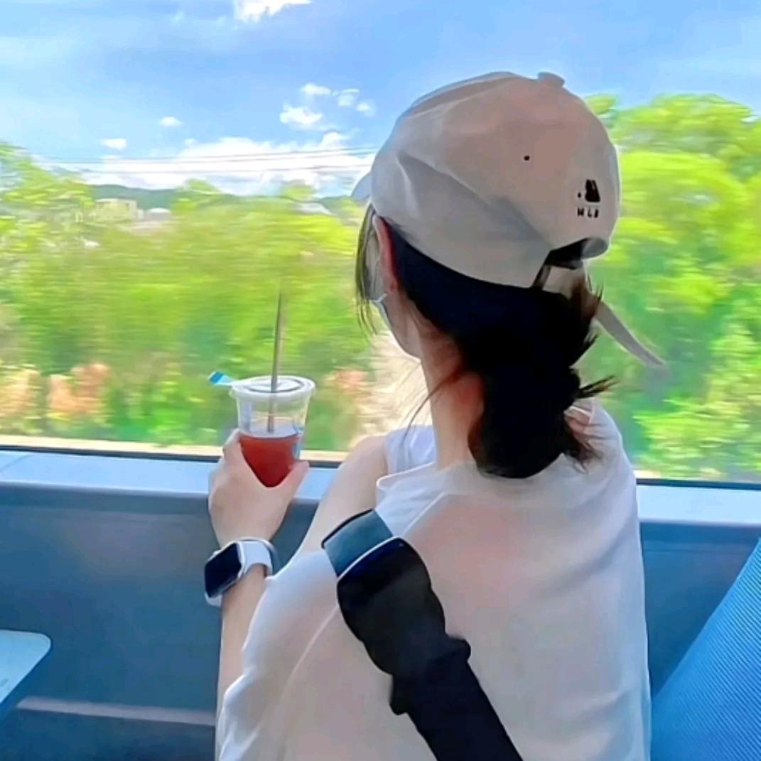 ᥫᩄᐝ小红💫