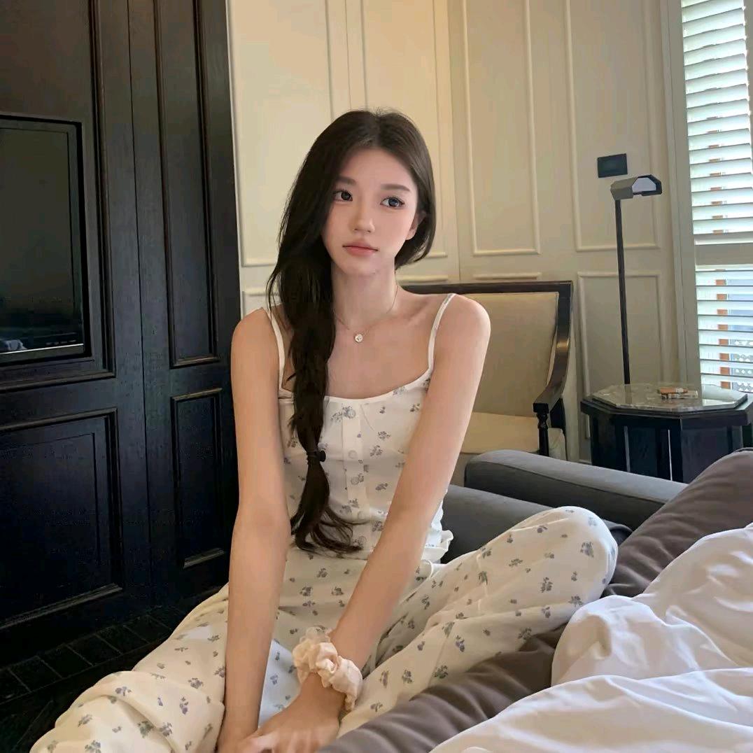 Yy