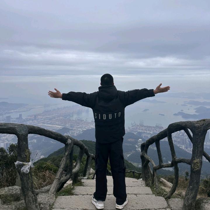 我不知道取什么名字啊哈哈哈
