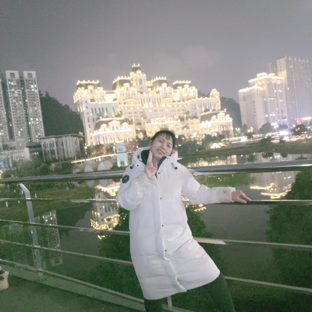 温柔的小芳