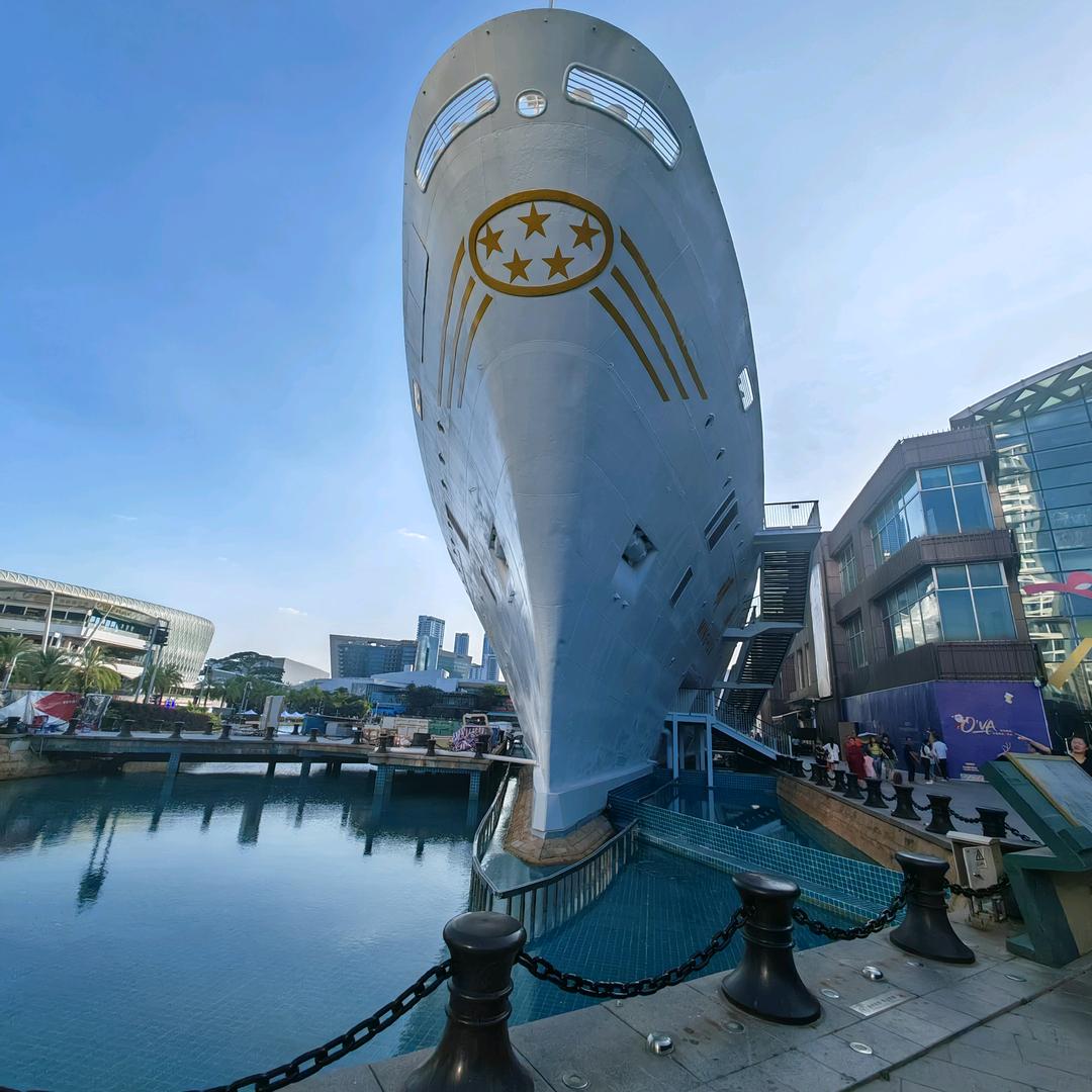 荣荣带你环游世界