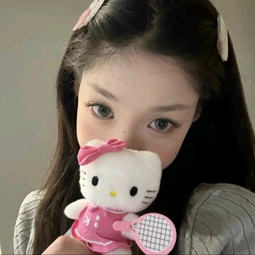 爱吃香菜.