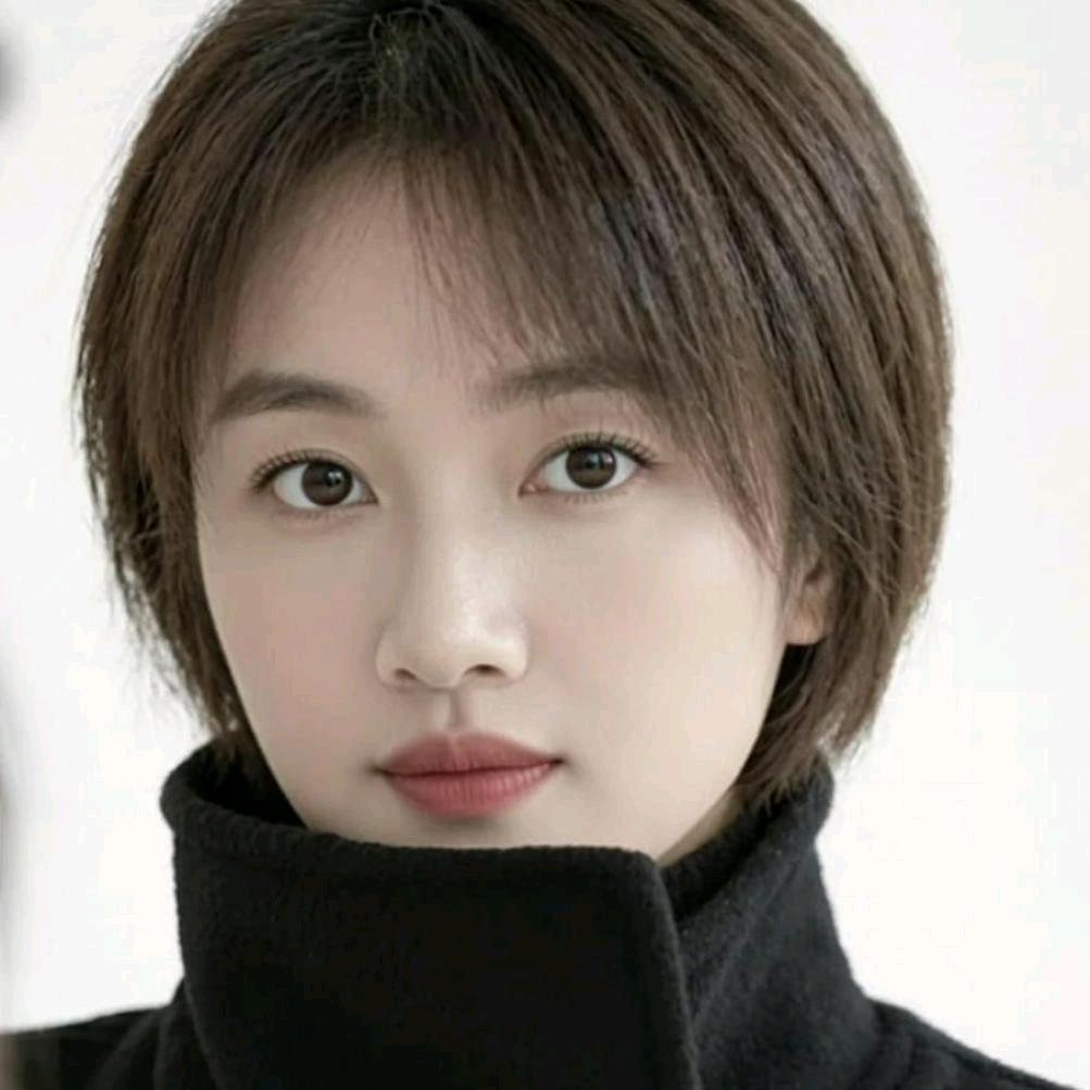 🍀茈奋斗女子、