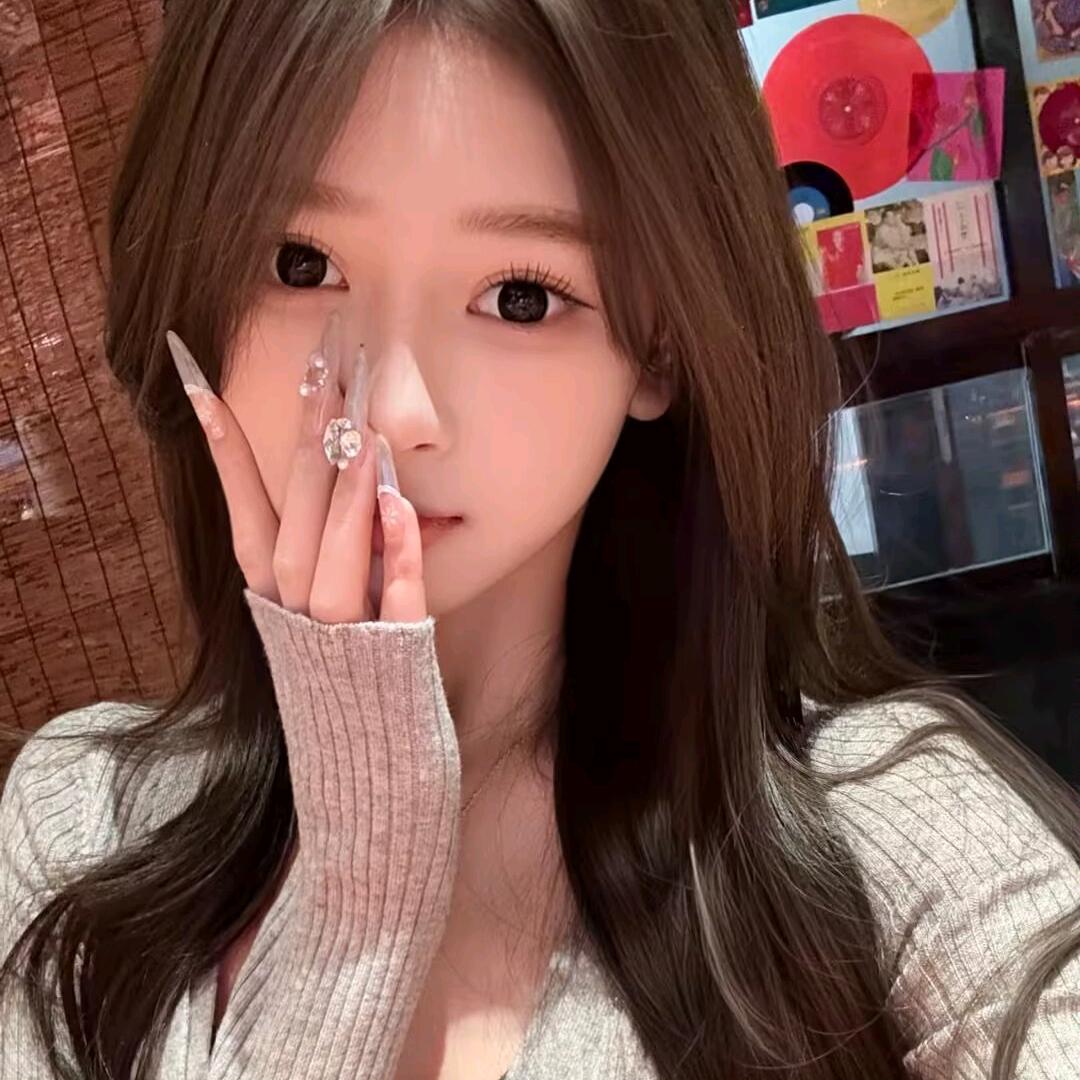 妍蕾