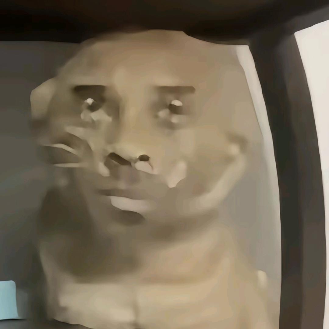 超绝高低肩