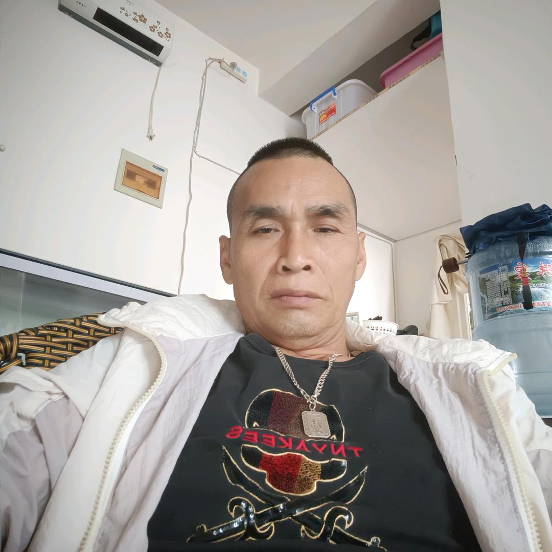 孤独的狼【程浩南】602777601