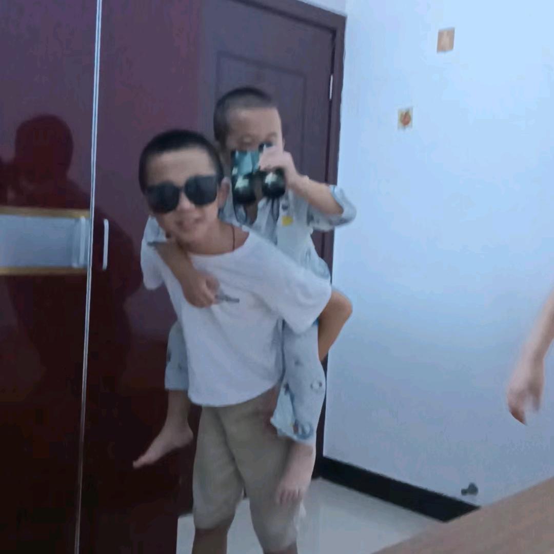 创业的小燕