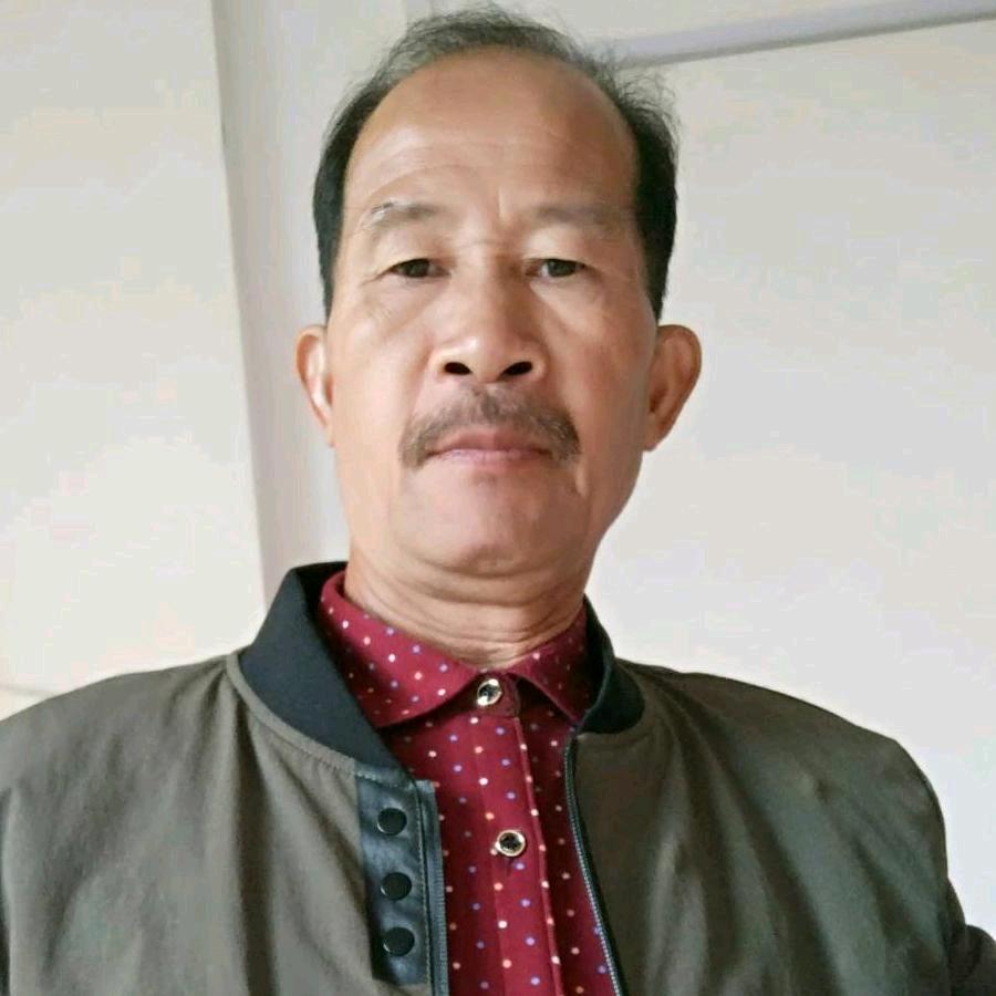 糊涂老翁在追潮