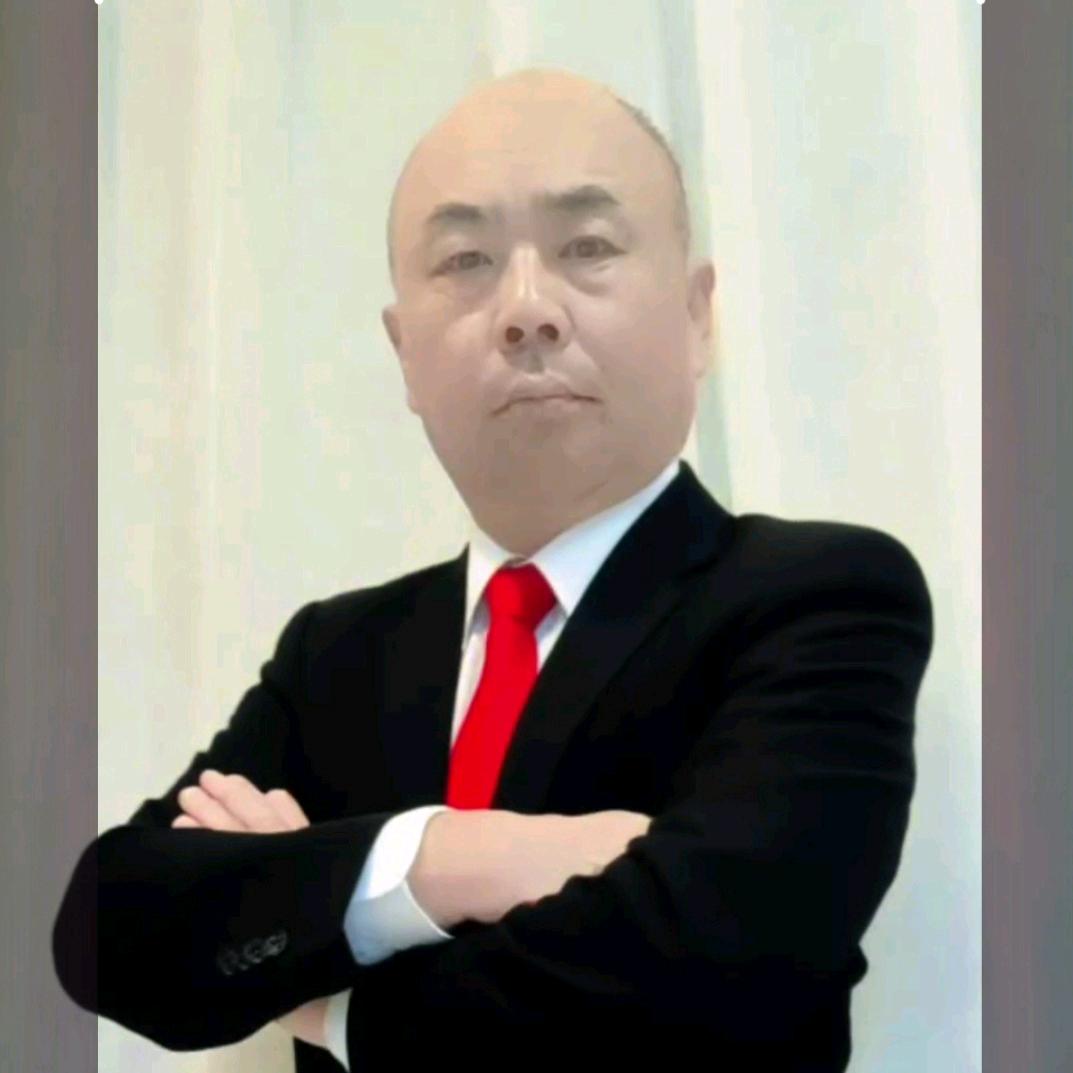 L劉连忘返( ｡• 👅 •｡｀)